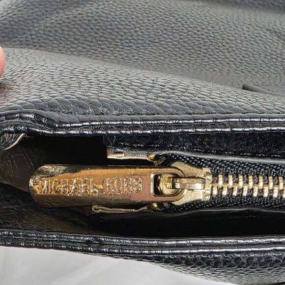 Michael Kors Black Pebbled Leather Jet Set Tote - Picture 9 of 9